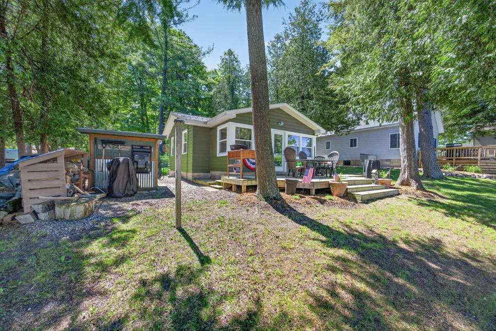9267 Lake Drive Reed City, MI 49677