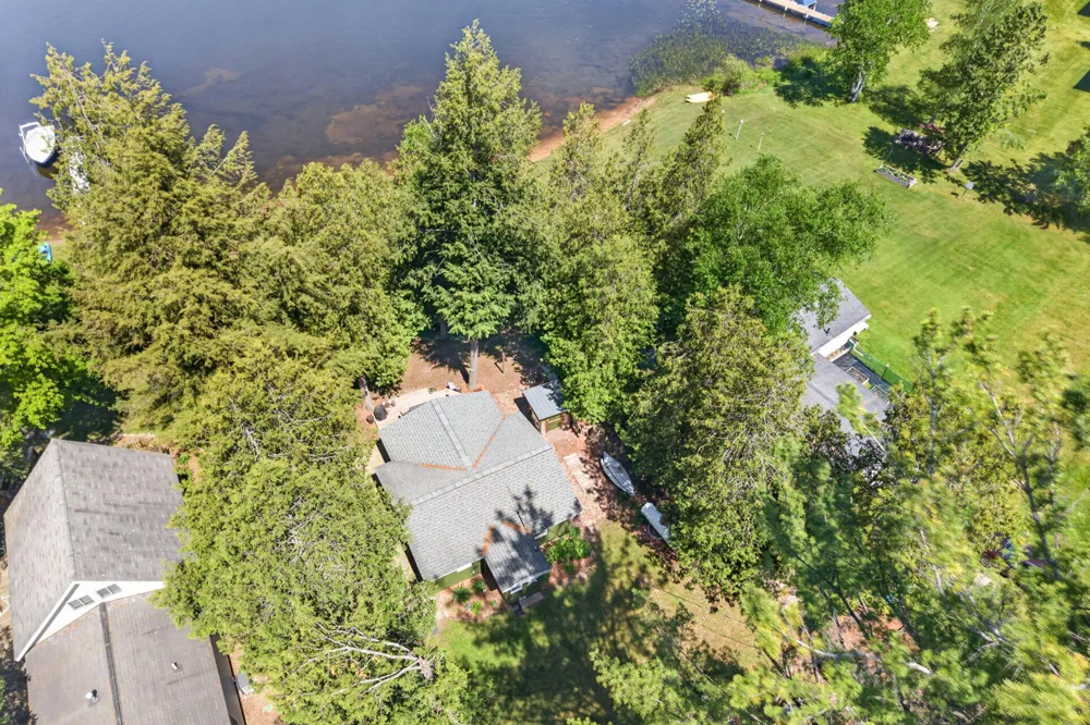 9267 Lake Drive Reed City, MI 49677