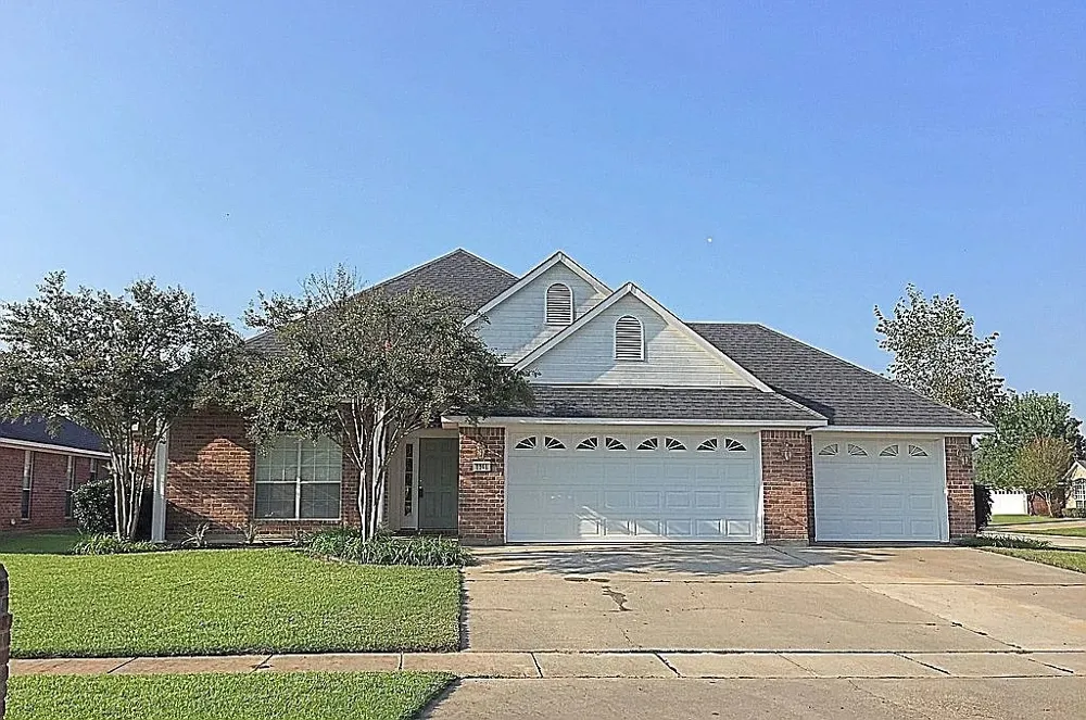 6011 Jason Bossier City, LA 71111