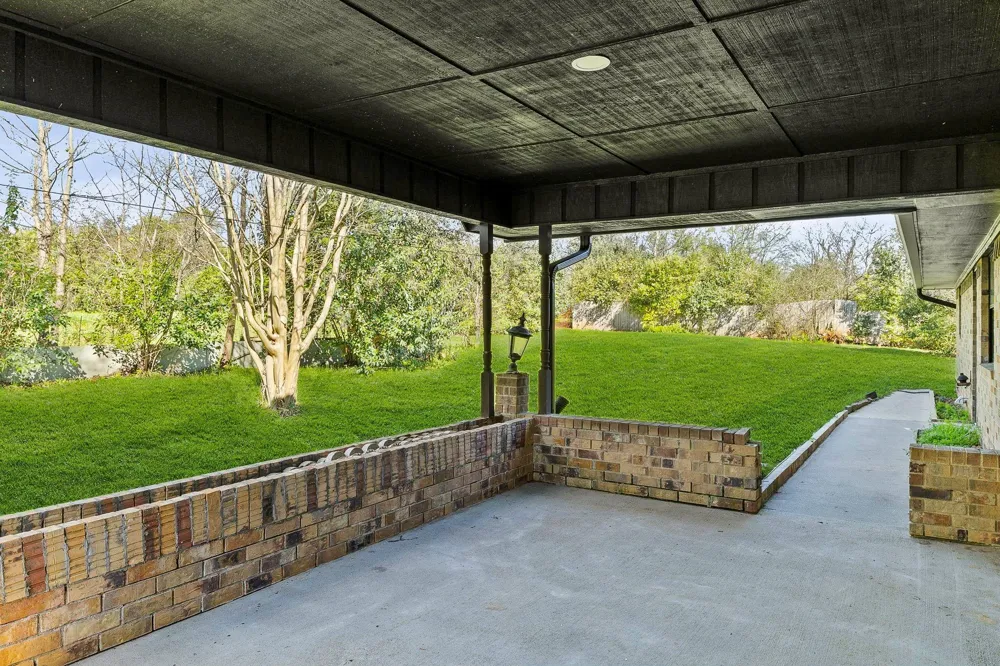 407 Quincy Avenue Alto, TX 75925