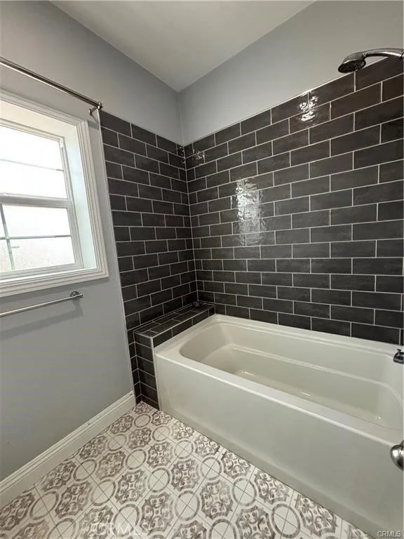3297 Pershing San Bernardino, CA 92405