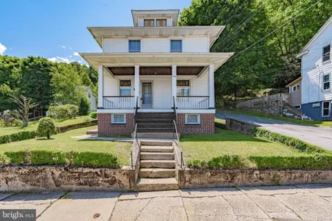 159 W RIDGE STREET