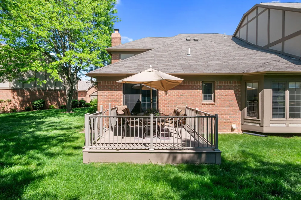 54661 Bellingham Drive Shelby Charter Township, MI 48316