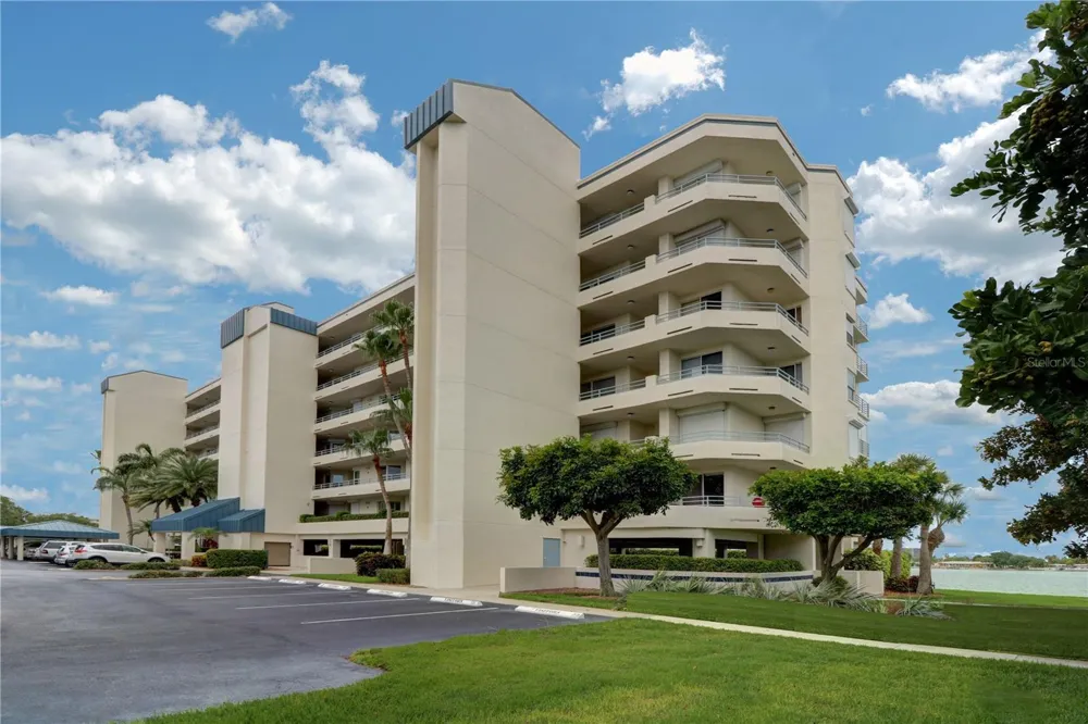 7974 SAILBOAT KEY BOULEVARD S #701 South Pasadena, FL 33707