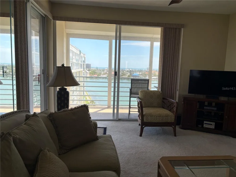 7974 SAILBOAT KEY BOULEVARD S #701 South Pasadena, FL 33707