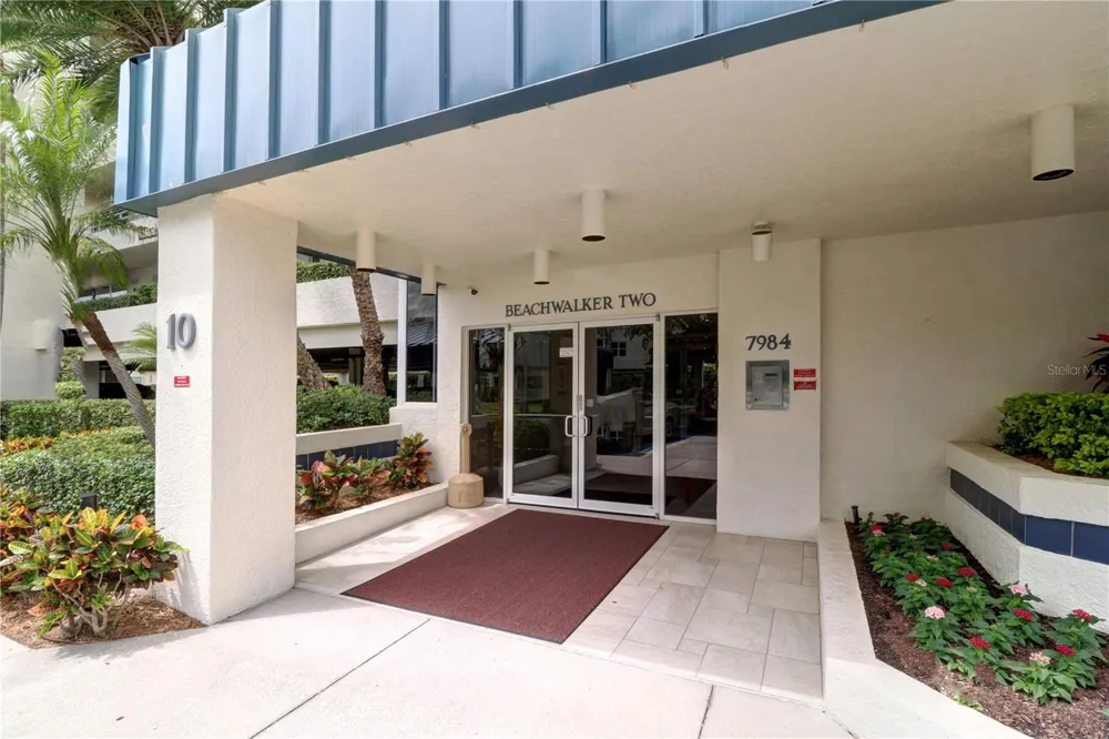 7974 SAILBOAT KEY BOULEVARD S #701 South Pasadena, FL 33707