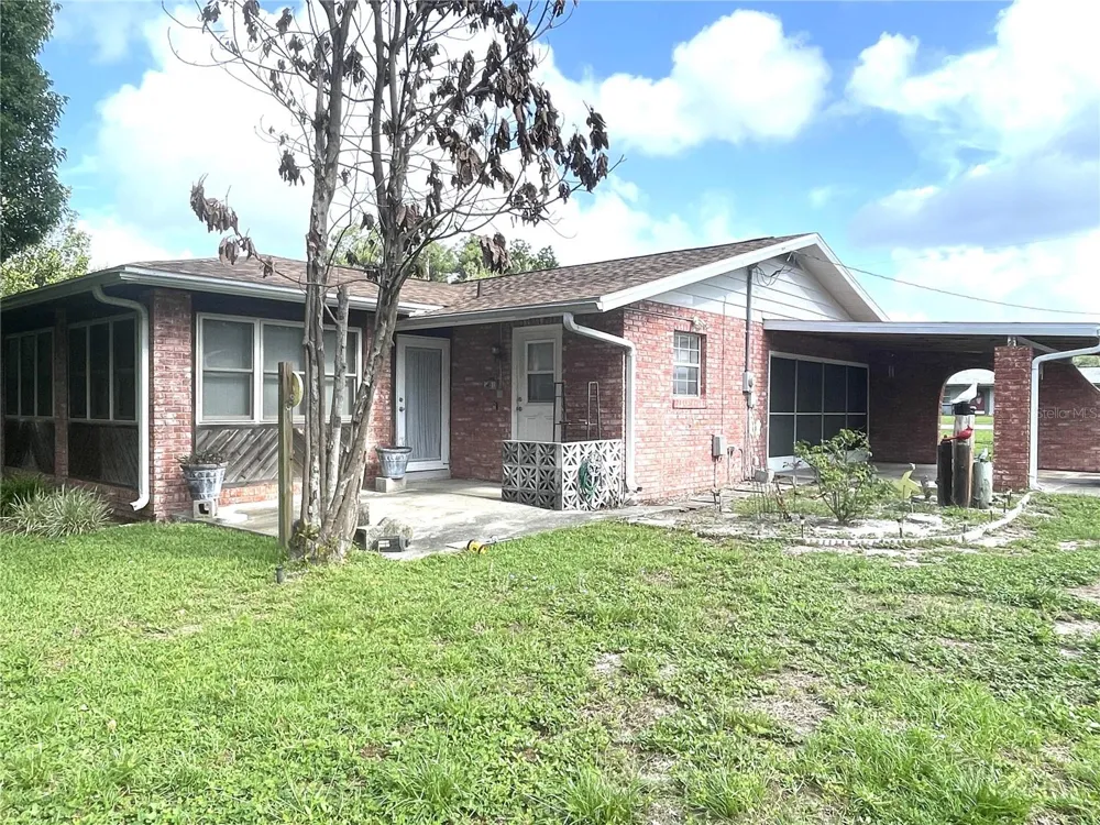 4691 CR 118 Wildwood, FL 34785