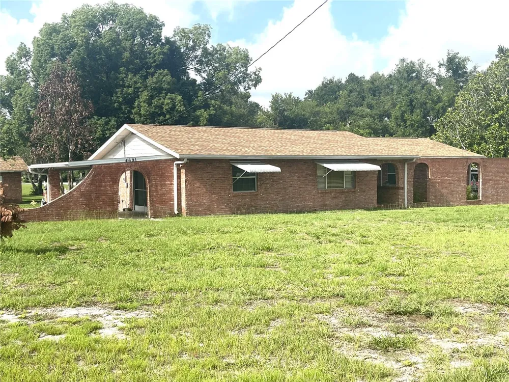 4691 CR 118 Wildwood, FL 34785