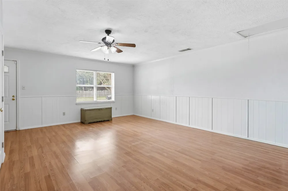 6104 Cliffside Drive Edgecliff Village, TX 76134