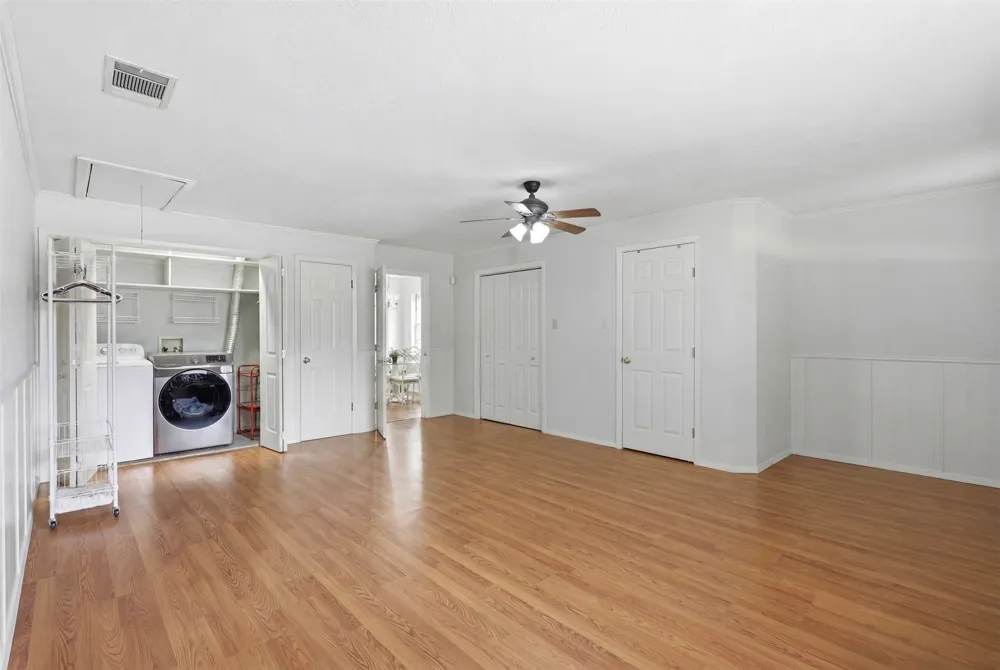 6104 Cliffside Drive Edgecliff Village, TX 76134