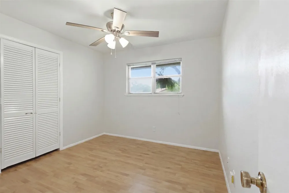 6104 Cliffside Drive Edgecliff Village, TX 76134