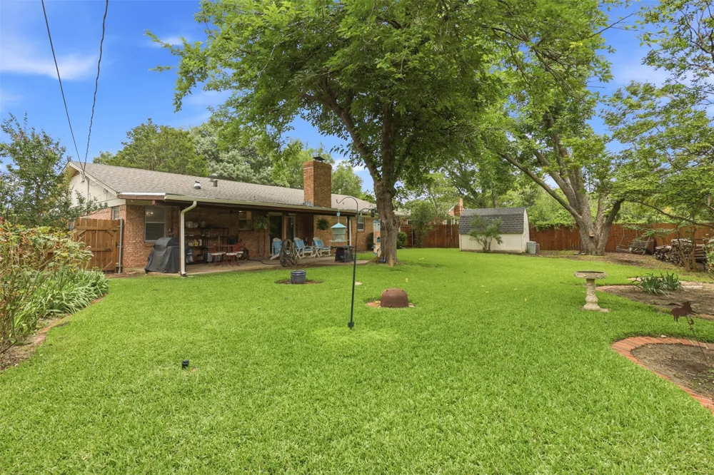 6104 Cliffside Drive Edgecliff Village, TX 76134