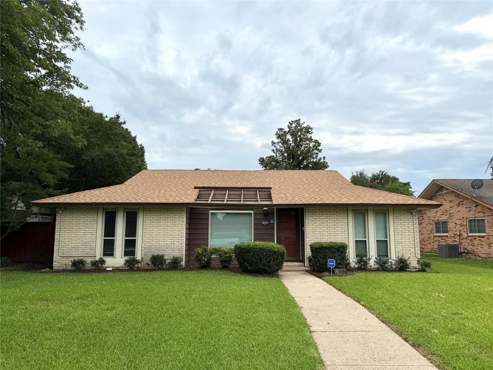 1506 Whiteoak Drive