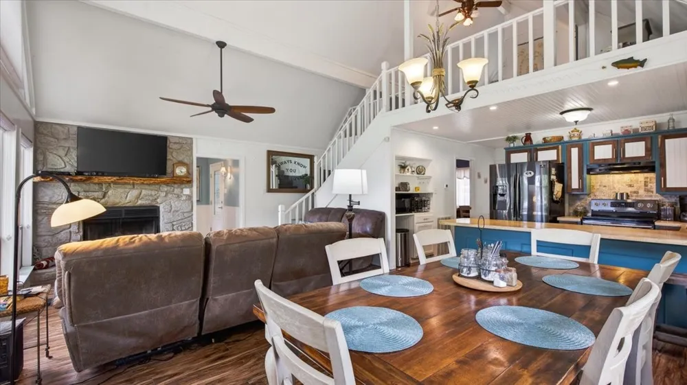 110 Punto Pescador Gun Barrel City, TX 75156