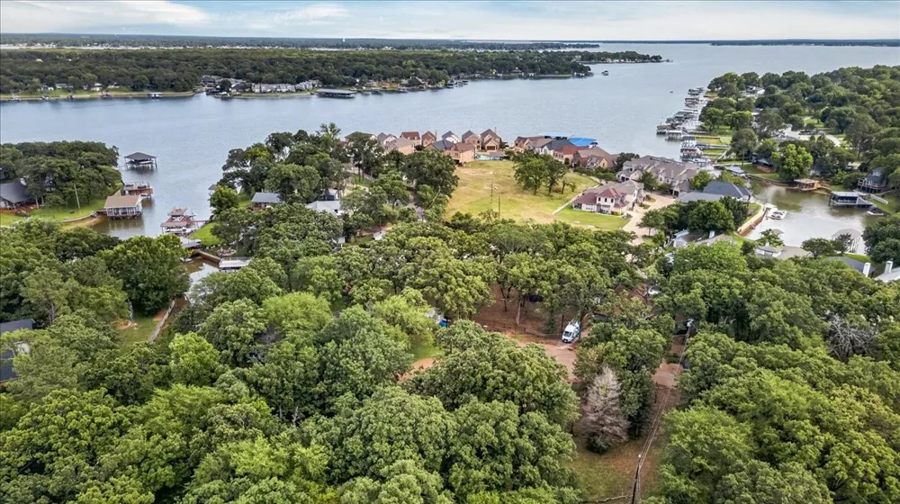 110 Punto Pescador Gun Barrel City, TX 75156