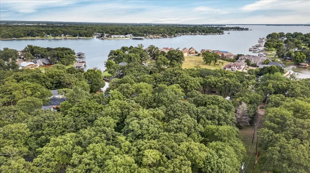 110 Punto Pescador Gun Barrel City, TX 75156