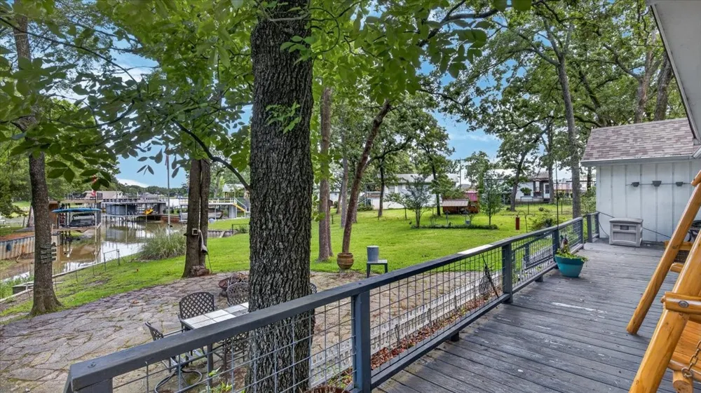 110 Punto Pescador Gun Barrel City, TX 75156