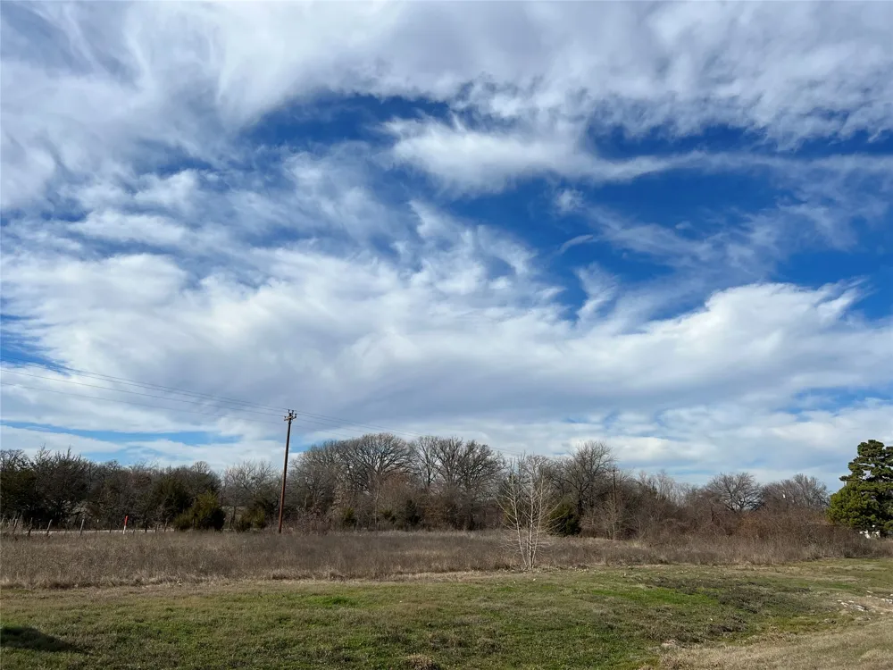 Fm 897 Telephone, TX 75488