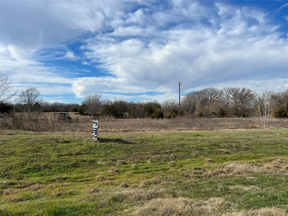 Fm 897 Telephone, TX 75488