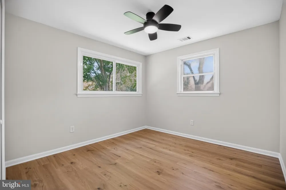 8600 WASHINGTON AVENUE Alexandria, VA 22309