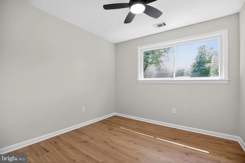 8600 WASHINGTON AVENUE Alexandria, VA 22309