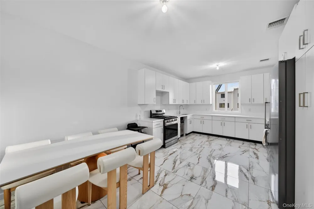 3 melitz #201 Monroe, NY 10950