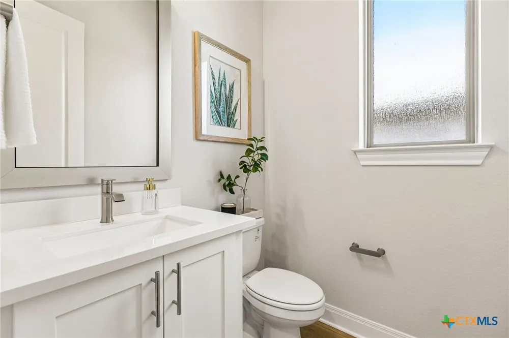 310 Prickly Poppy Loop Kyle, TX 78640