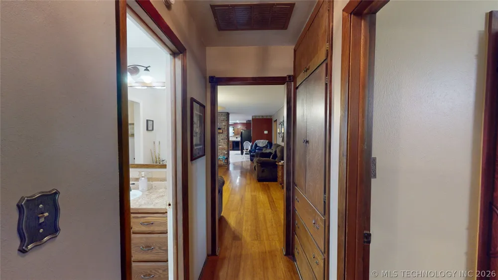 1005 S Broadway Ada, OK 74820