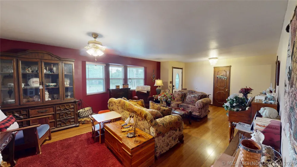 1005 S Broadway Ada, OK 74820