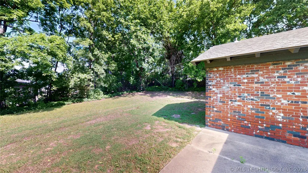 1005 S Broadway Ada, OK 74820