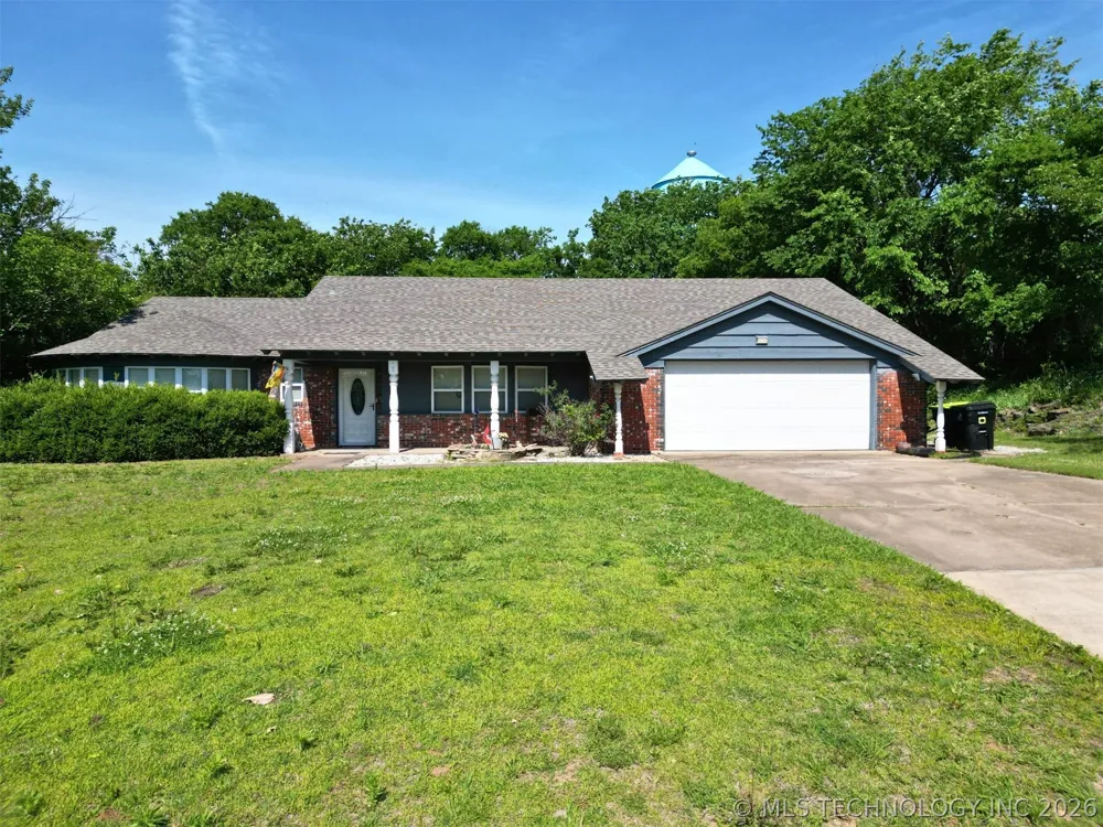 1005 S Broadway Ada, OK 74820