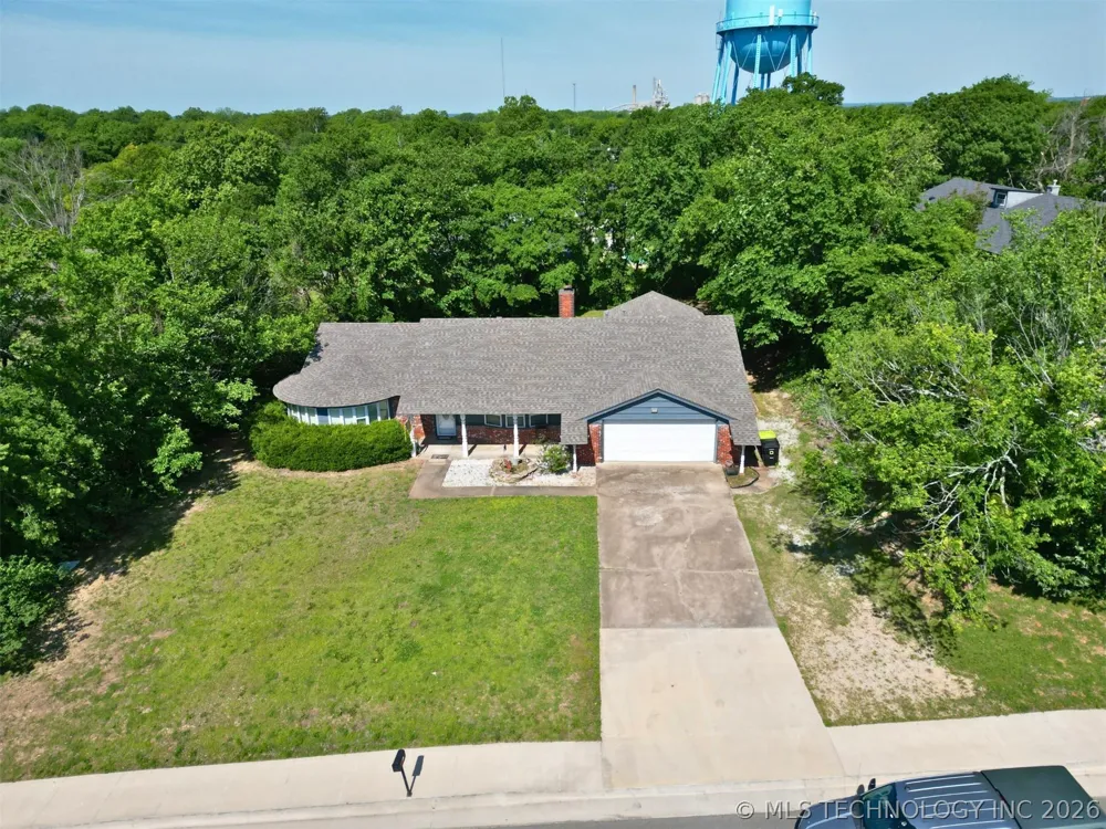 1005 S Broadway Ada, OK 74820