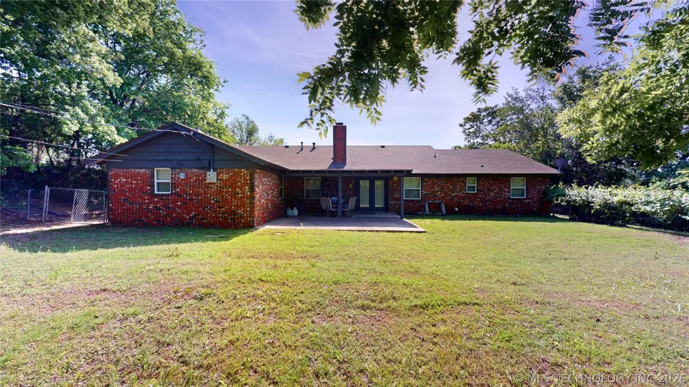 1005 S Broadway Ada, OK 74820