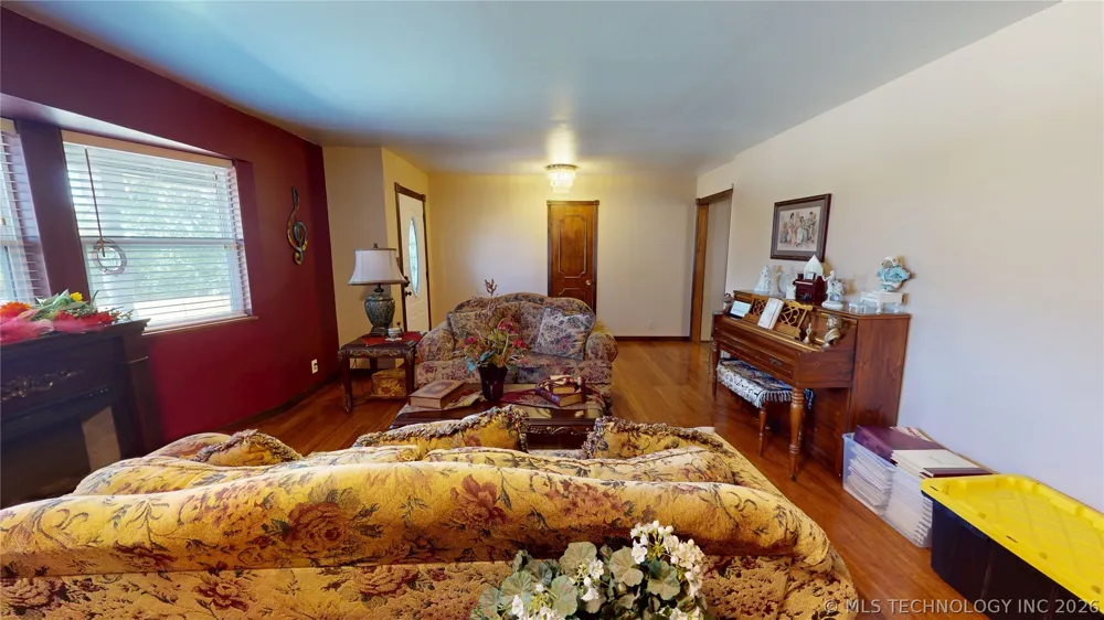1005 S Broadway Ada, OK 74820