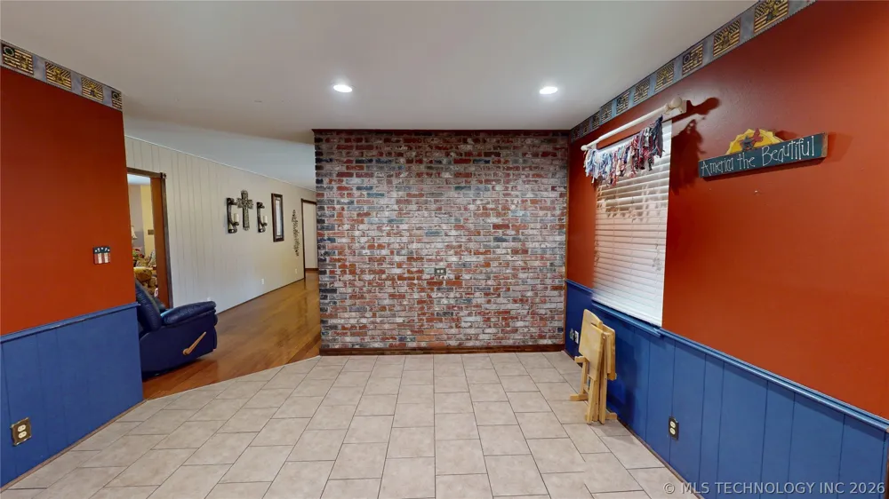 1005 S Broadway Ada, OK 74820