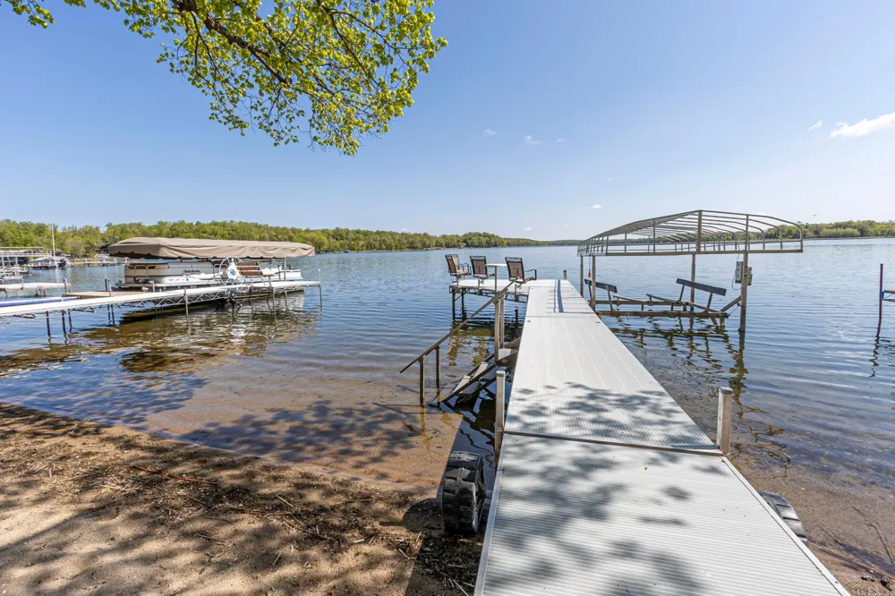 2221 Reubens Lane SW Farwell, MN 56327