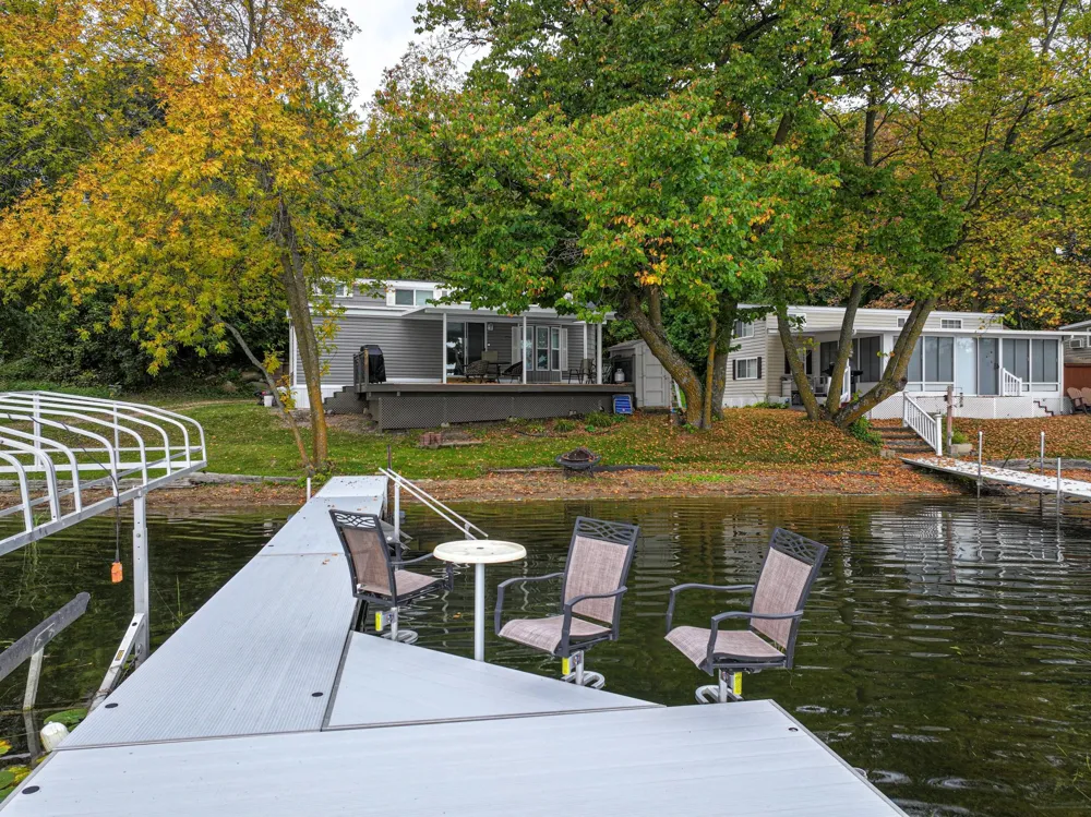 2221 Reubens Lane SW Farwell, MN 56327