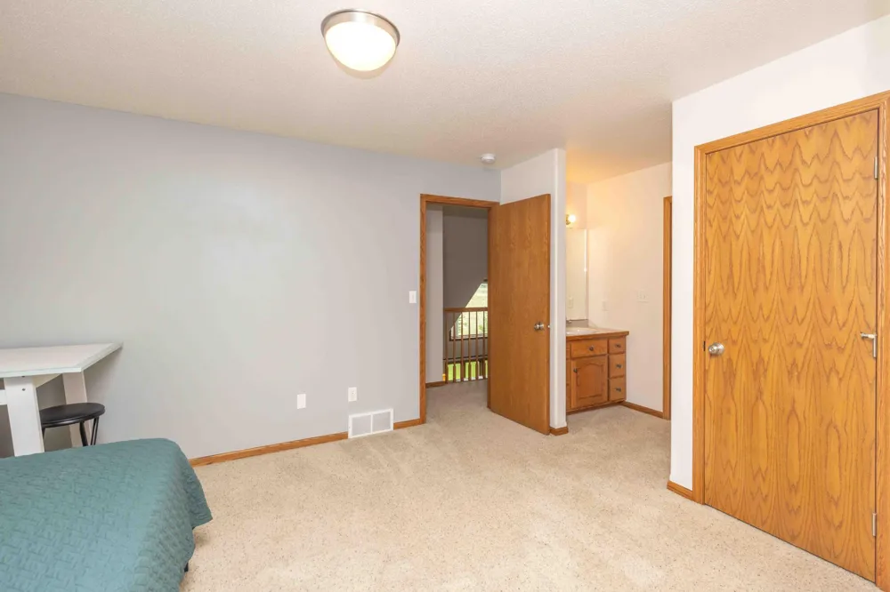 21677 162nd Avenue S Barnesville, MN 56514