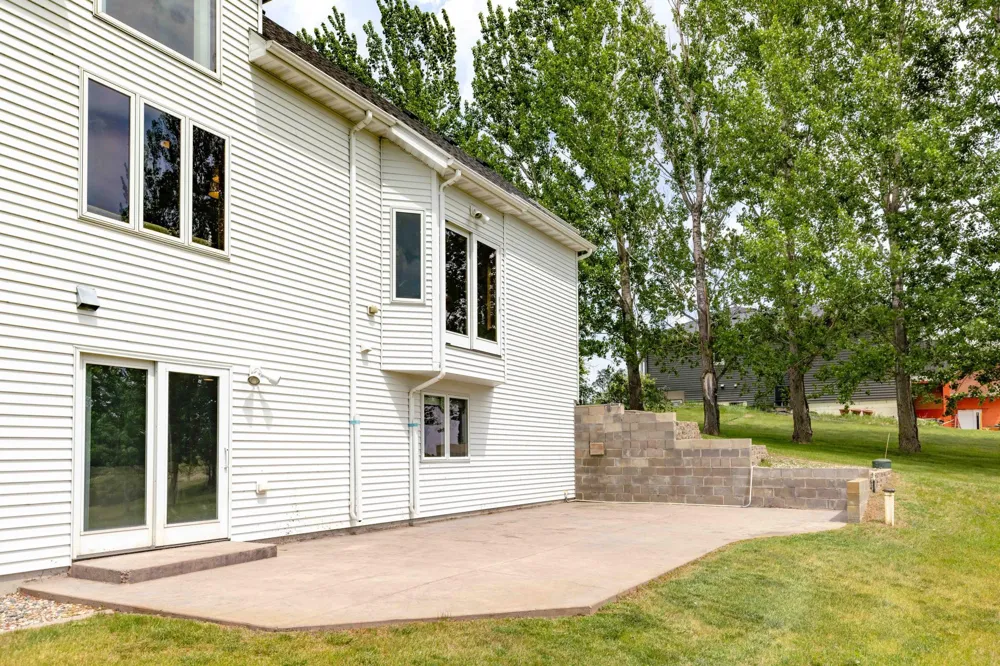 21677 162nd Avenue S Barnesville, MN 56514