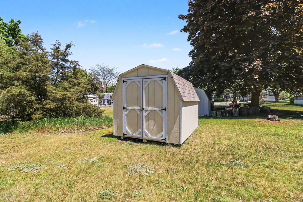 2860 Trepanier Drive Hamlin Township, MI 49431