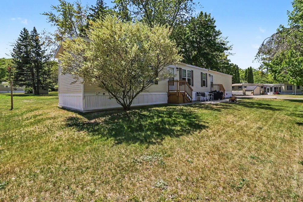 2860 Trepanier Drive Hamlin Township, MI 49431