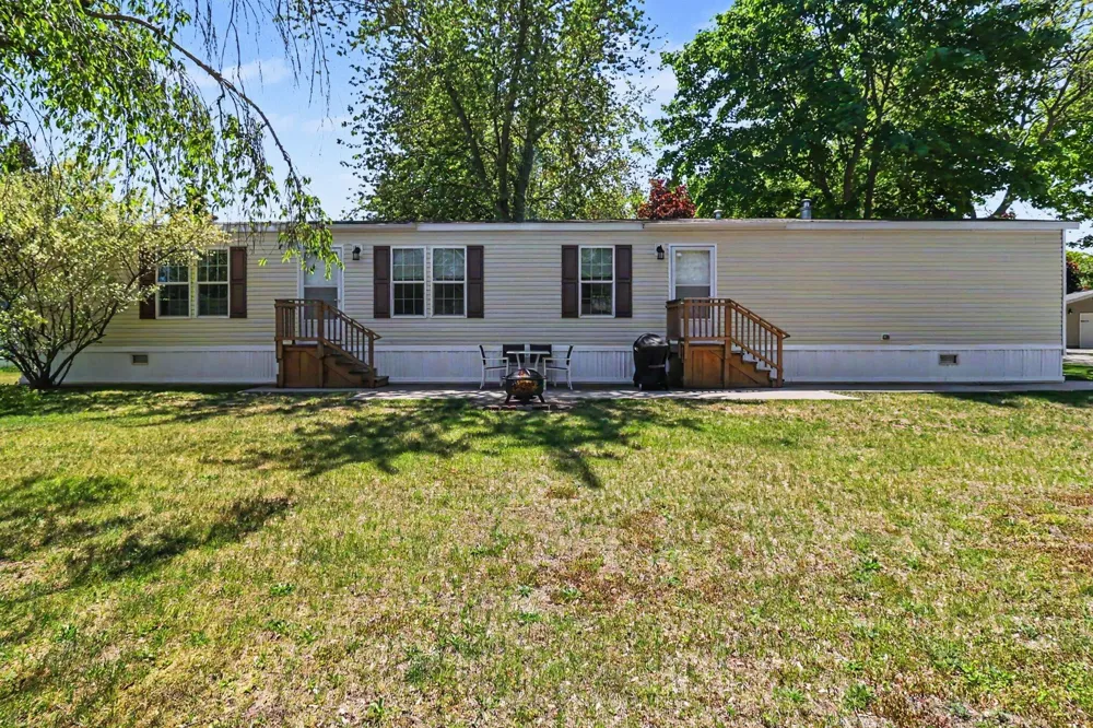 2860 Trepanier Drive Hamlin Township, MI 49431