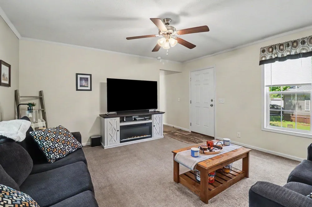 2860 Trepanier Drive Hamlin Township, MI 49431