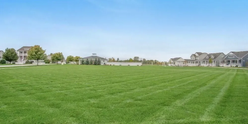 832 Winchester Street Holland City, MI 49423