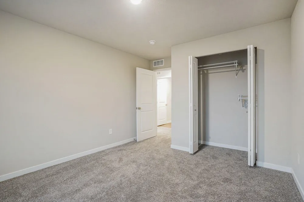 832 Winchester Street Holland City, MI 49423