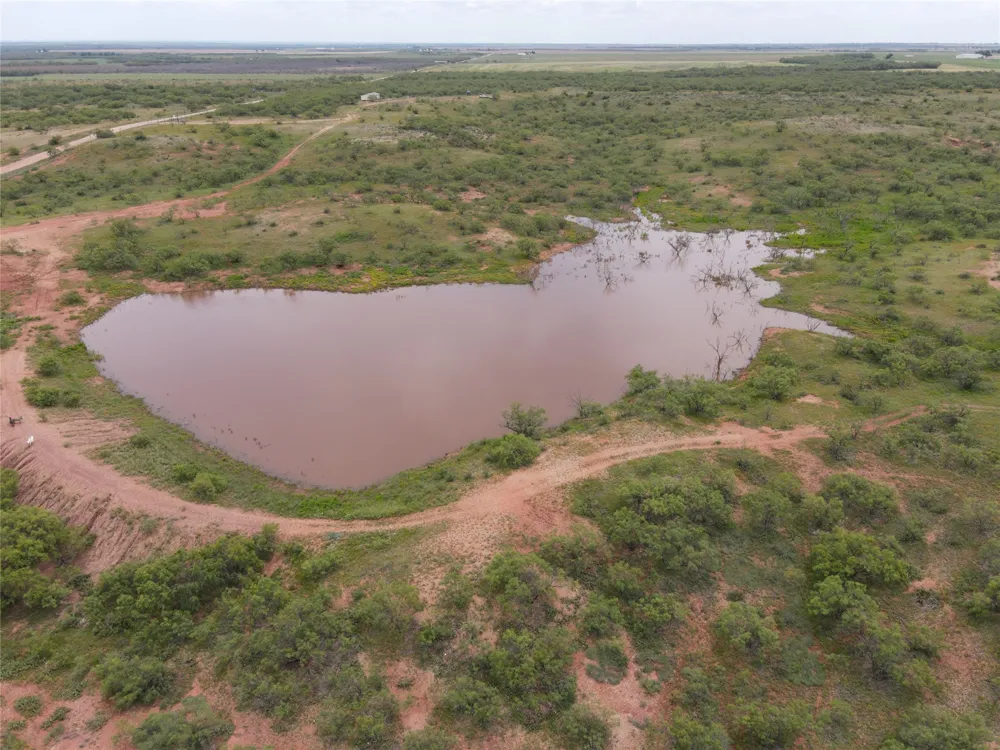 5703 County Rd 287 Ballinger, TX 76821