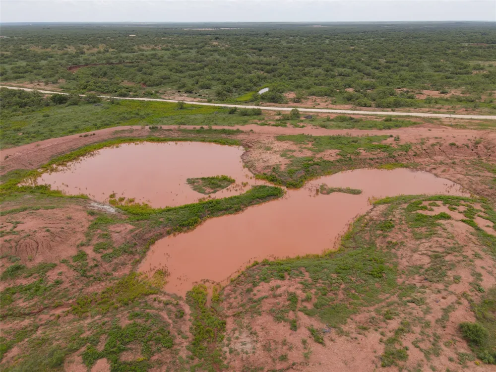 5703 County Rd 287 Ballinger, TX 76821