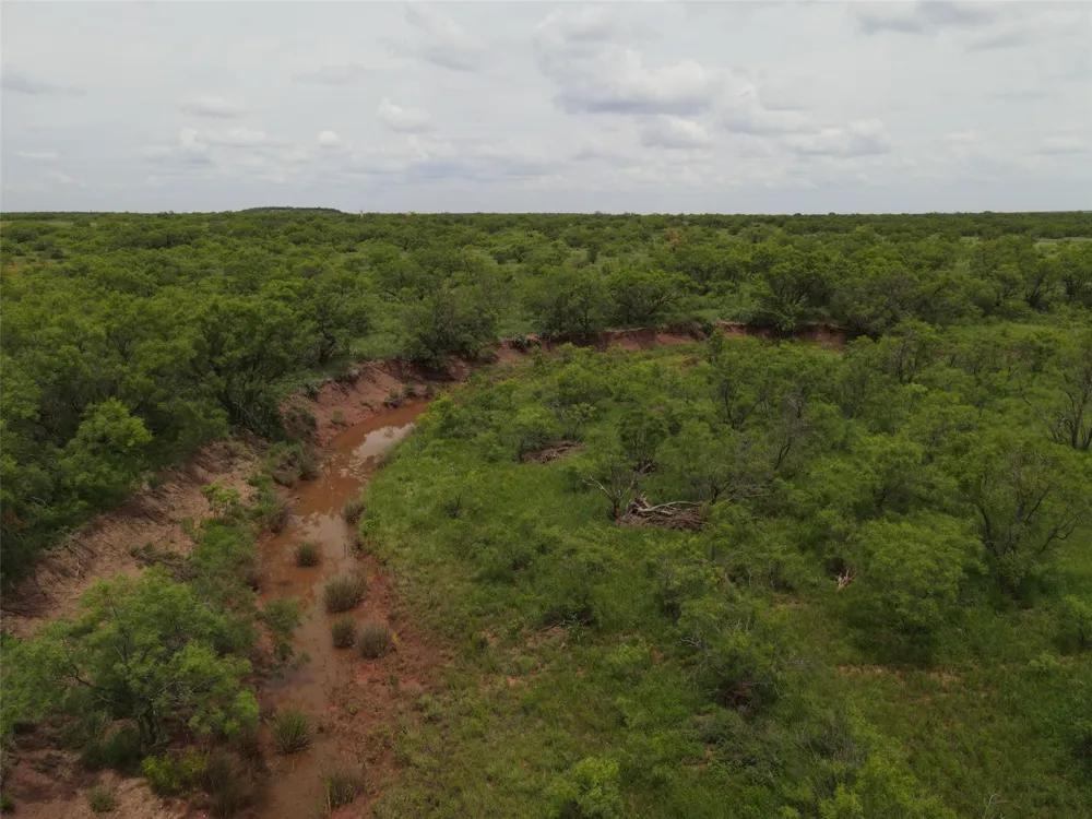5703 County Rd 287 Ballinger, TX 76821
