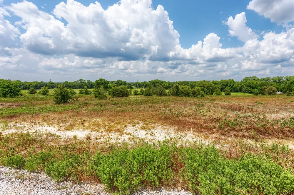 Rolling Hills Boulevard Alvord, TX 76225