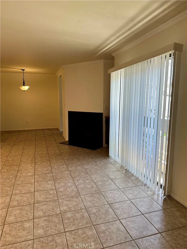 12476 Montecito Road #5 Seal Beach, CA 90740